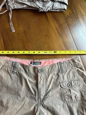 Columbia Khaki Shorts with Coral Printed Waistband